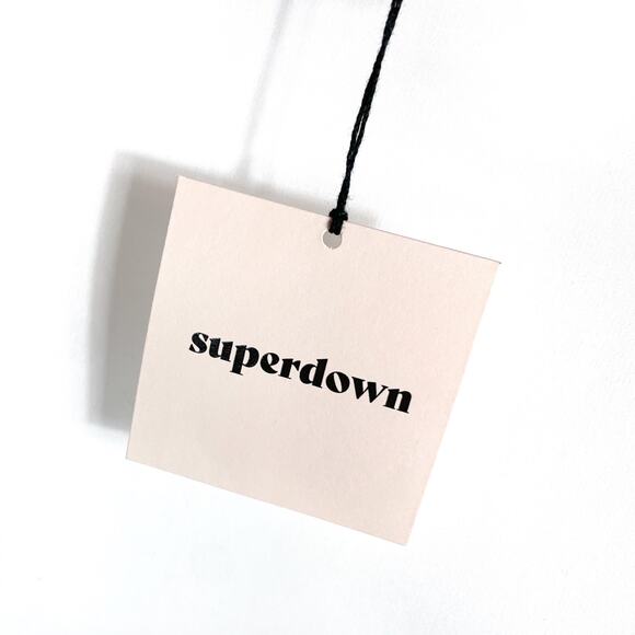 Superdown Kacie Cross Over Top Hot Pink Cutout Center Crop Sleeveless Sz XS‎ - Picture 7 of 9